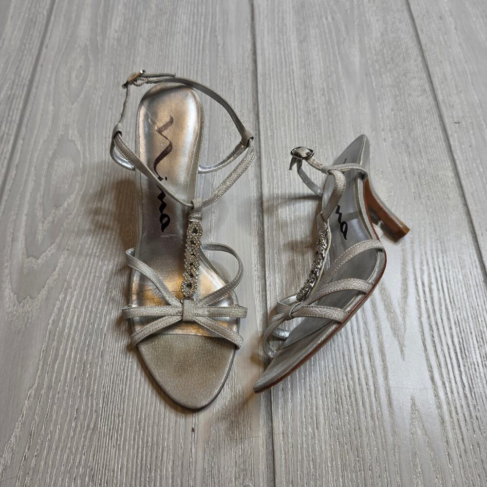 Nina Silver Crystal Embellished Strappy T-Strap Heels Size 7.5